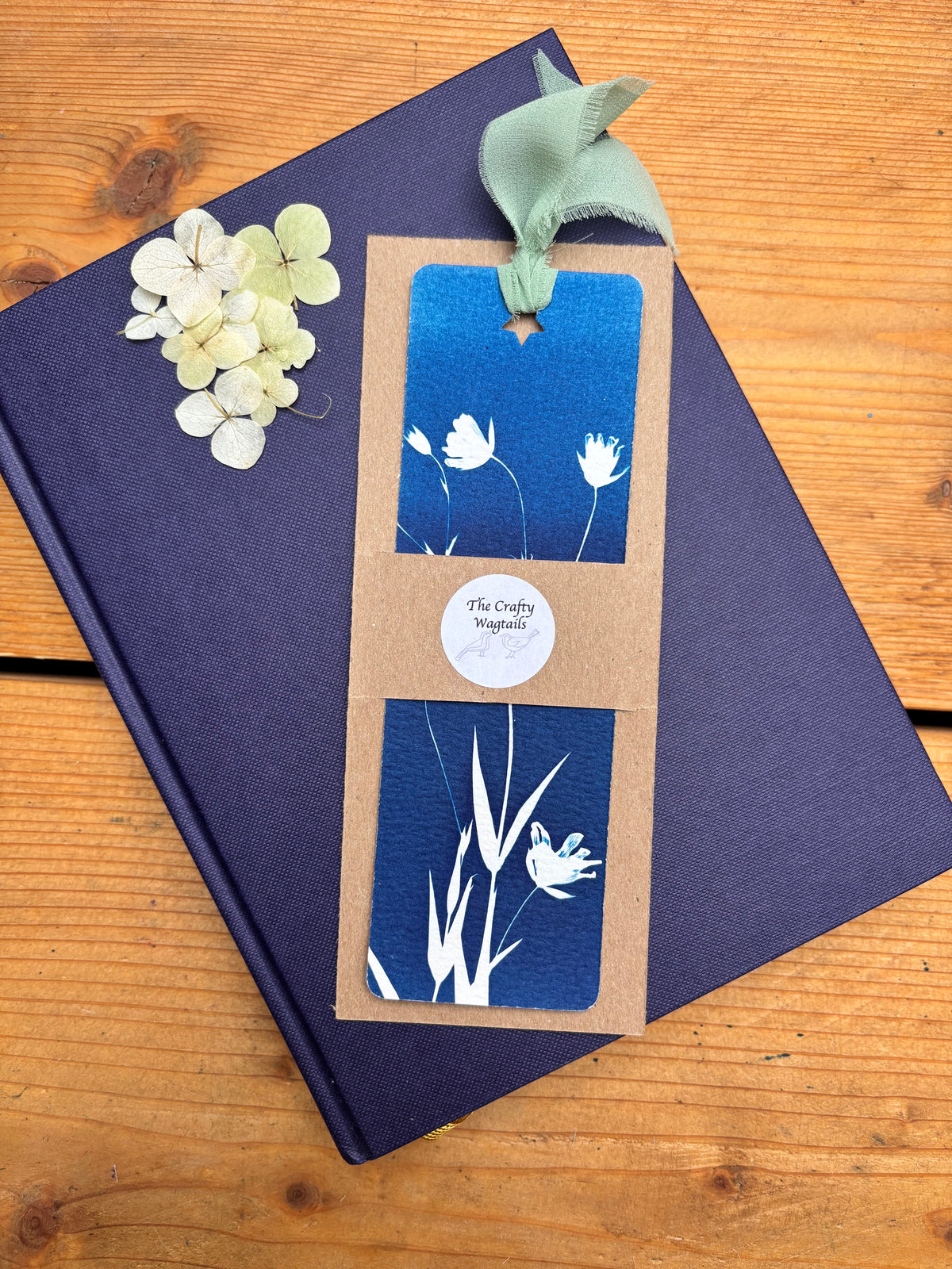 Greater Stitchwort Bookmark